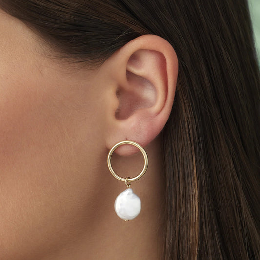 Monte Napoleone Alcinia 9 karat gold ear studs with freshwater pearl - Beloro jewels