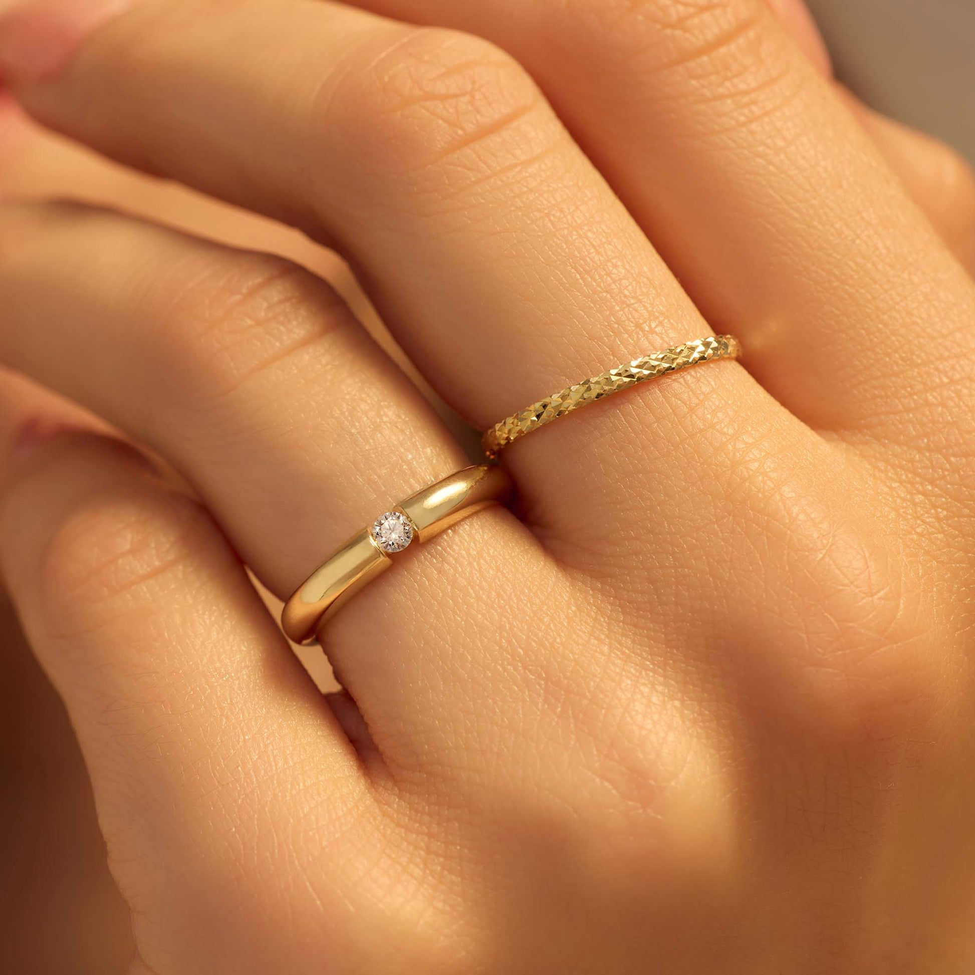 Quadrilatero d'Ora Andria 9 karat gold ring with diamond cut - Beloro jewels