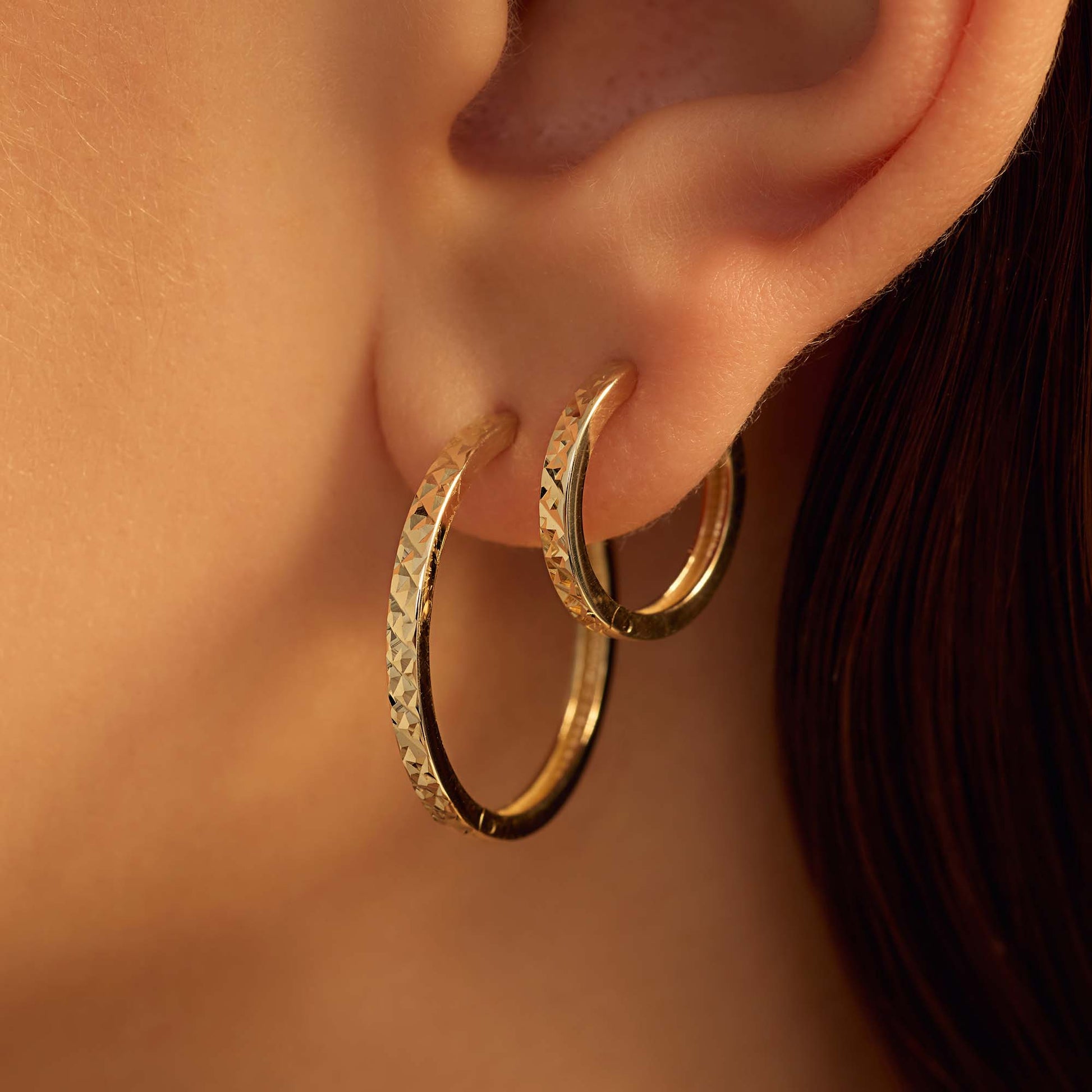 Regalo d'Amore 9 karat gold hoop earrings gift set with diamond cut - Beloro jewels
