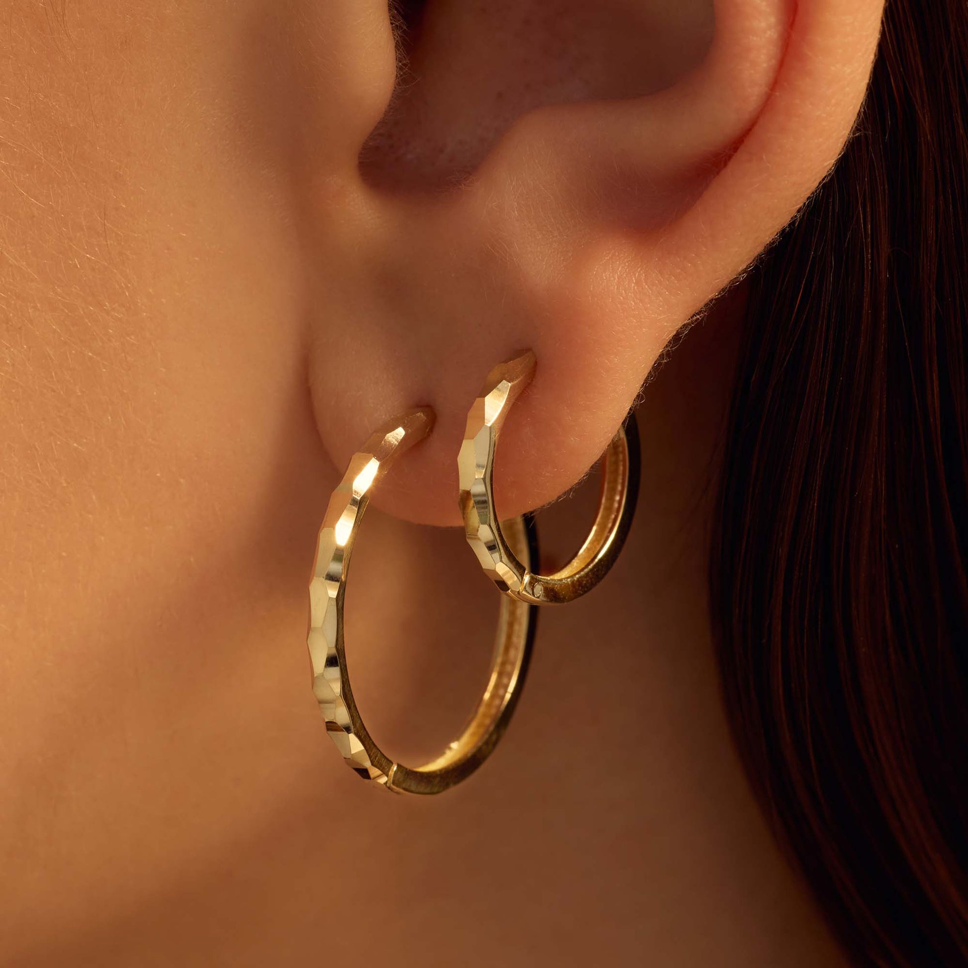 Regalo d'Amore 9 karat gold hoop earrings gift set with diamond cut - Beloro jewels