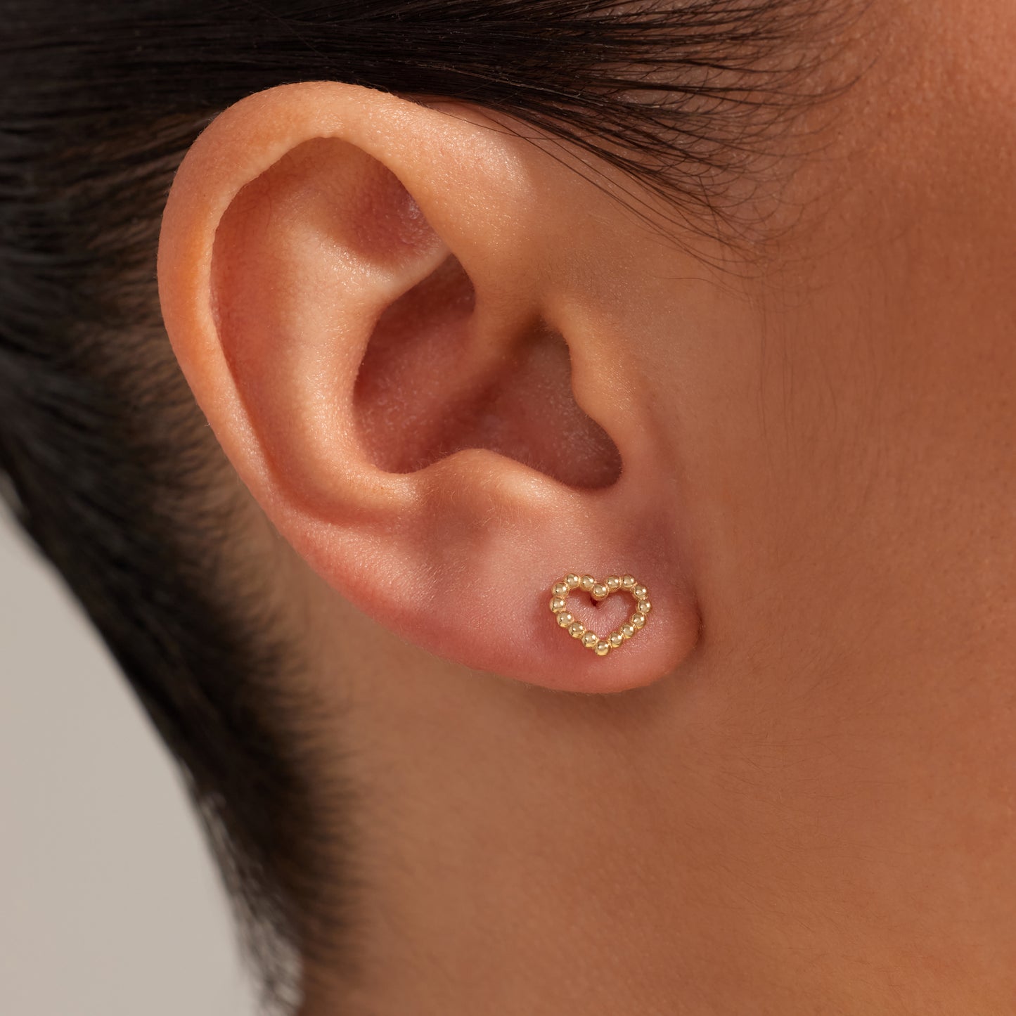 La Rinascente Giulia 9 karat gold ear studs with heart - Beloro jewels