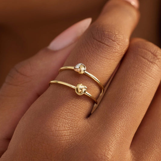 Della Spiga Mira 9 karat gold ring with knot - Beloro jewels