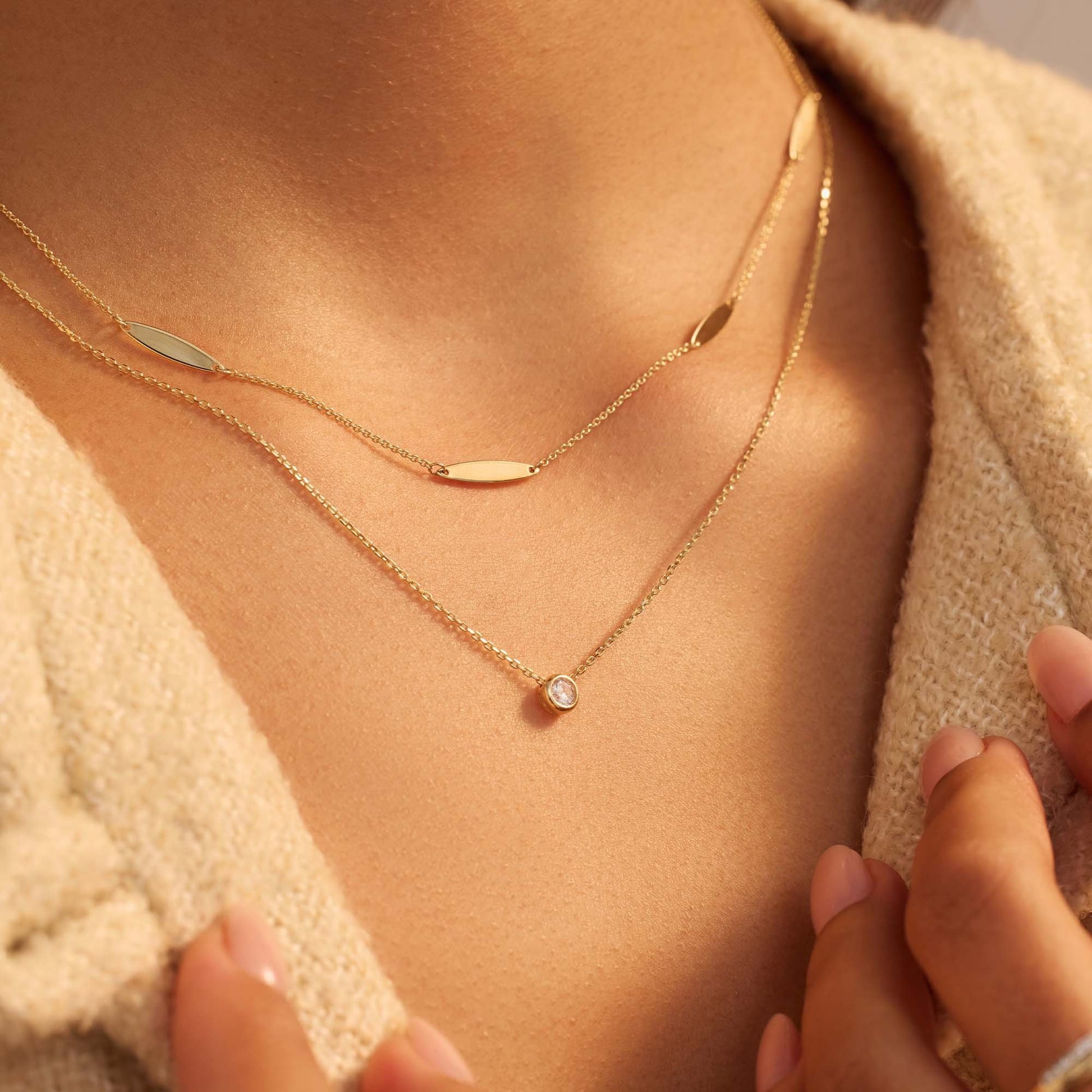 Monte Napoleone Lucilla 9 karat gold necklace with zirconia stones - Beloro jewels