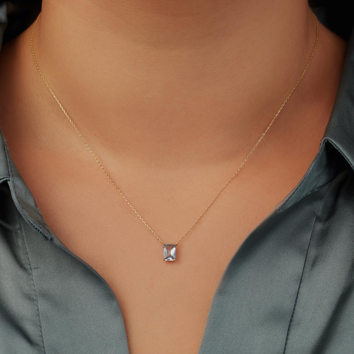 La Milano Colori Aurora 9 karat gold necklace with blue zirconia stone - Beloro jewels