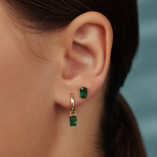 Regalo d'Amore 9 karat gold earring set with green zirconia stones - Beloro jewels