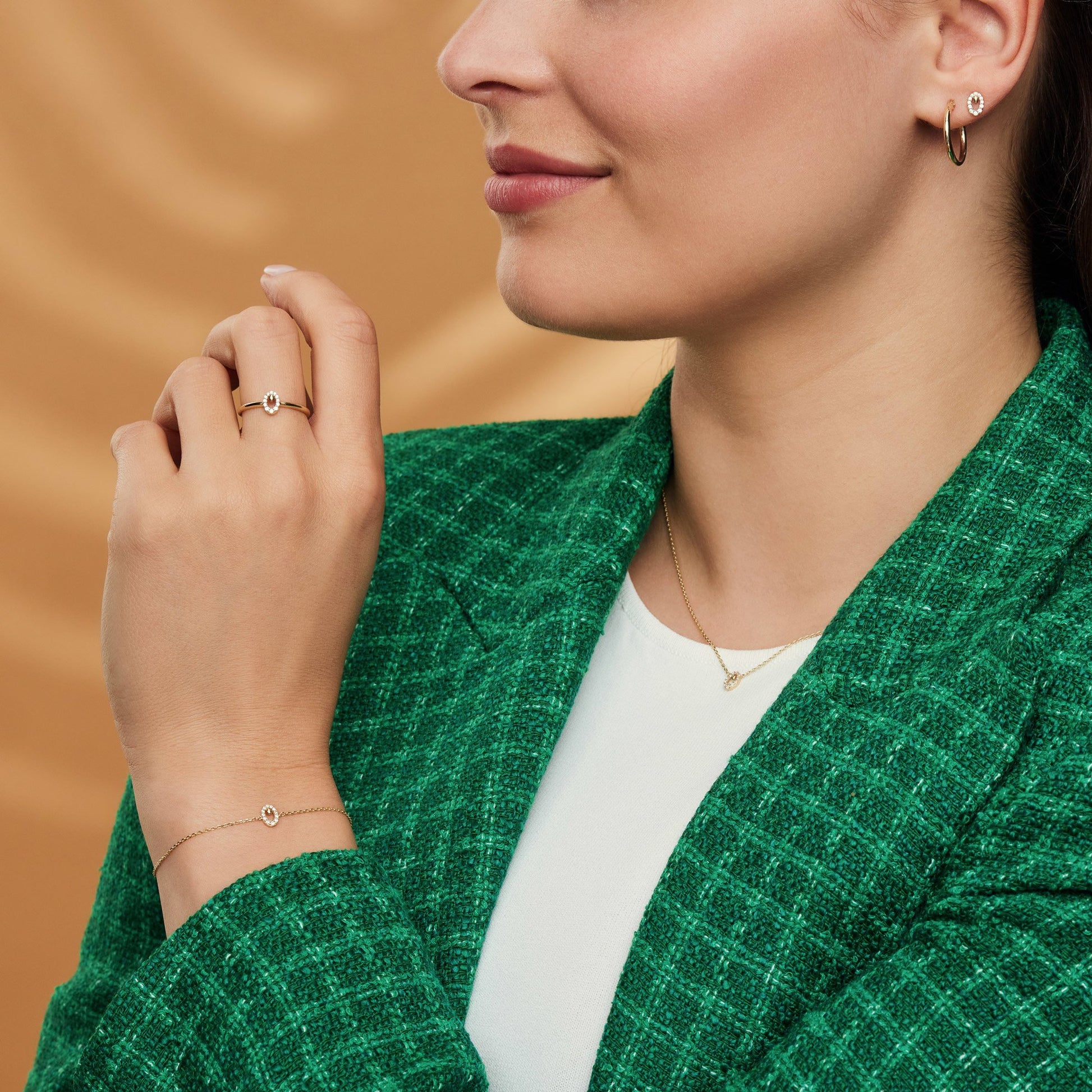 Regalo d'Amore 9 karat gold necklace and bracelet gift set with zirconia stones - Beloro jewels