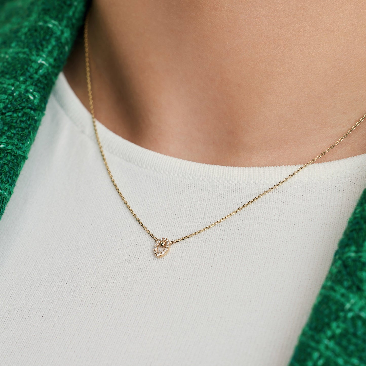 Regalo d'Amore 9 karat gold necklace and bracelet gift set with zirconia stones - Beloro jewels